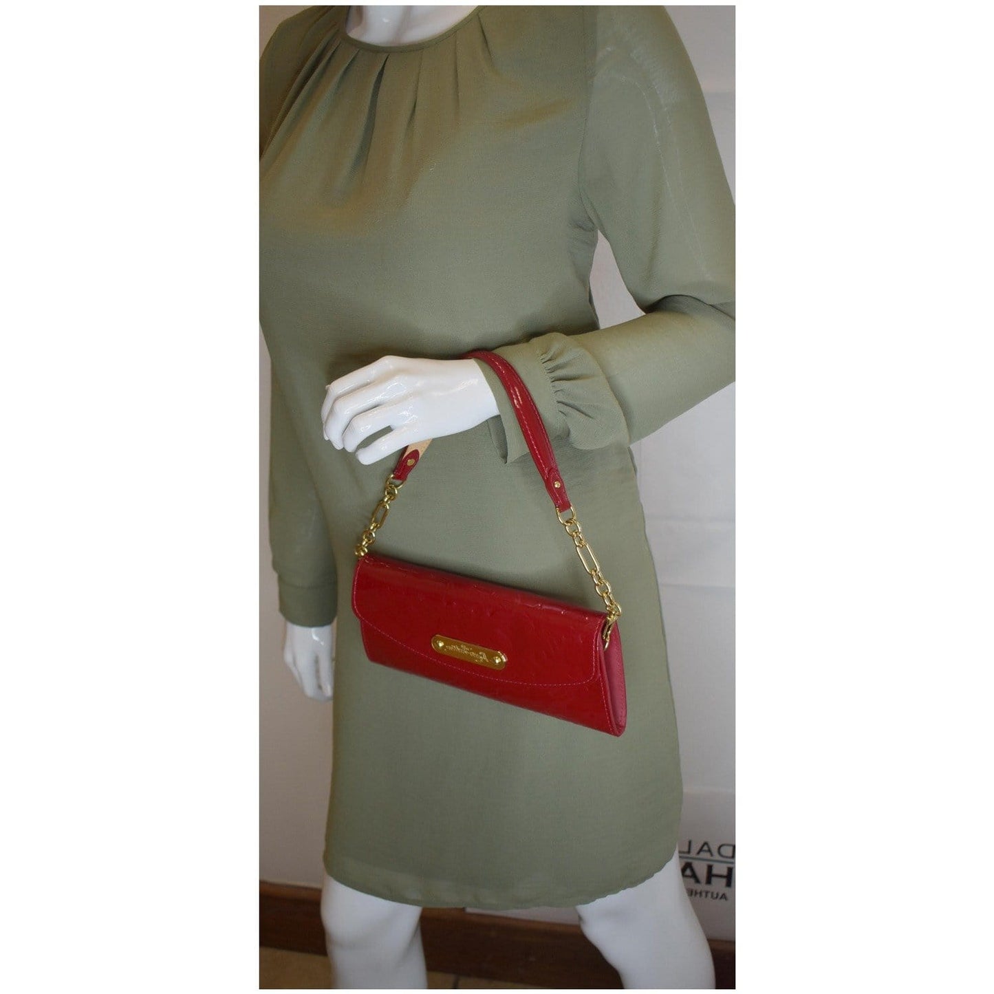 LOUIS VUITTON Sunset Boulevard Monogram Vernis Shoulder Bag Red