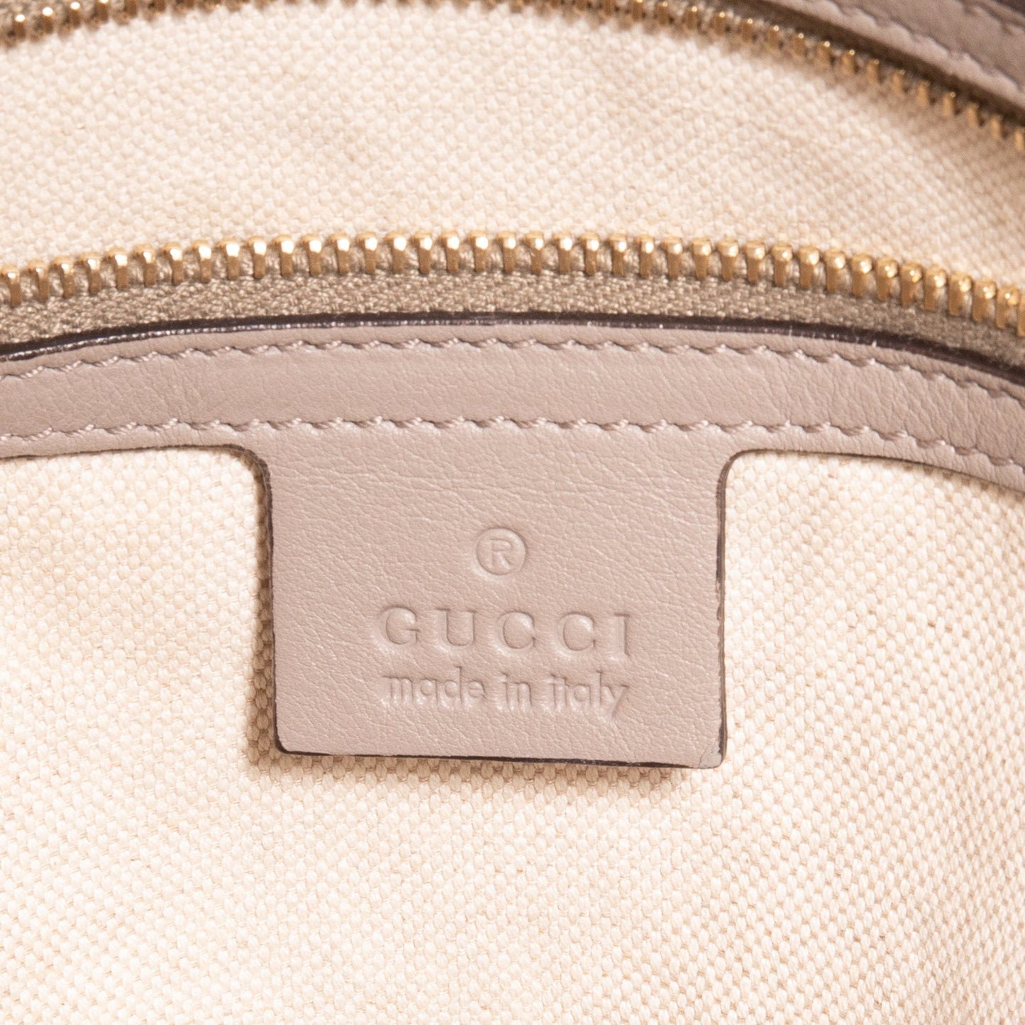 Gucci Signature Bree Tote