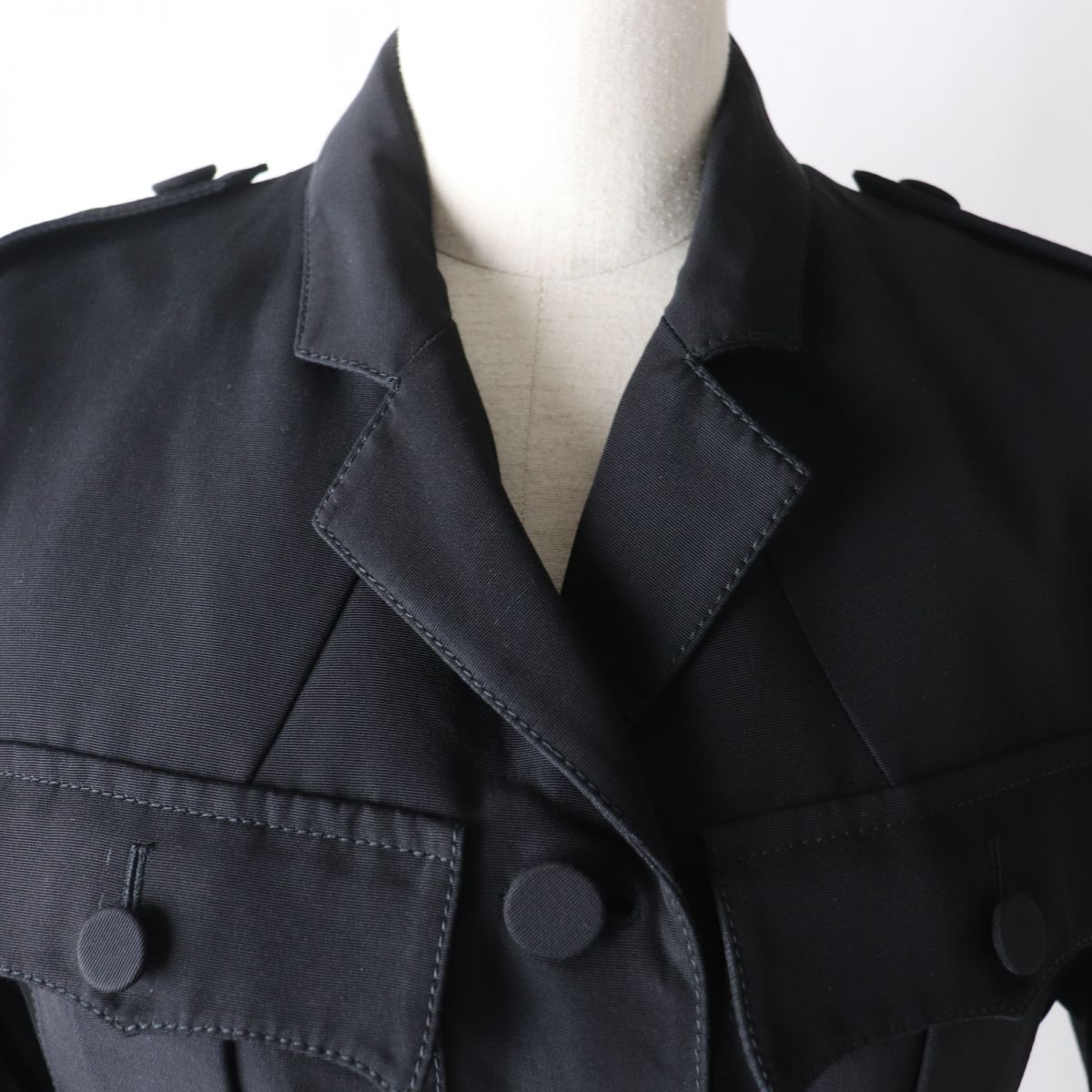 GUCCI coat Outer: 55% cotton, Outer: 45% viscose (rayon), Main: 100% silk, Part: 50% acrylic, Part: 30% polyester black Women