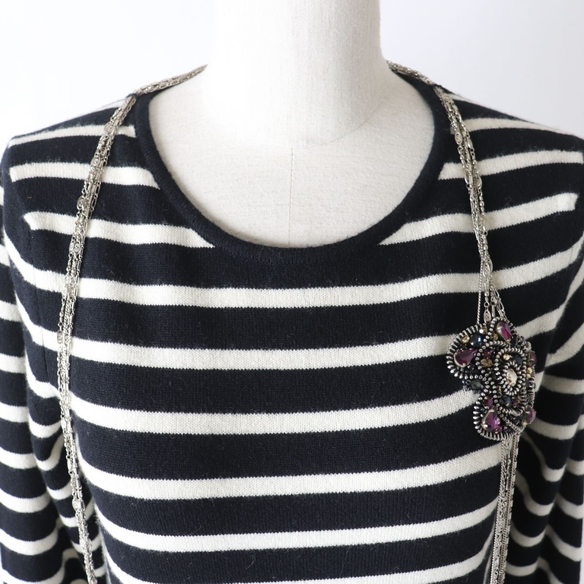 CHANEL knit Main: 100% cashmere Black x white Women 38