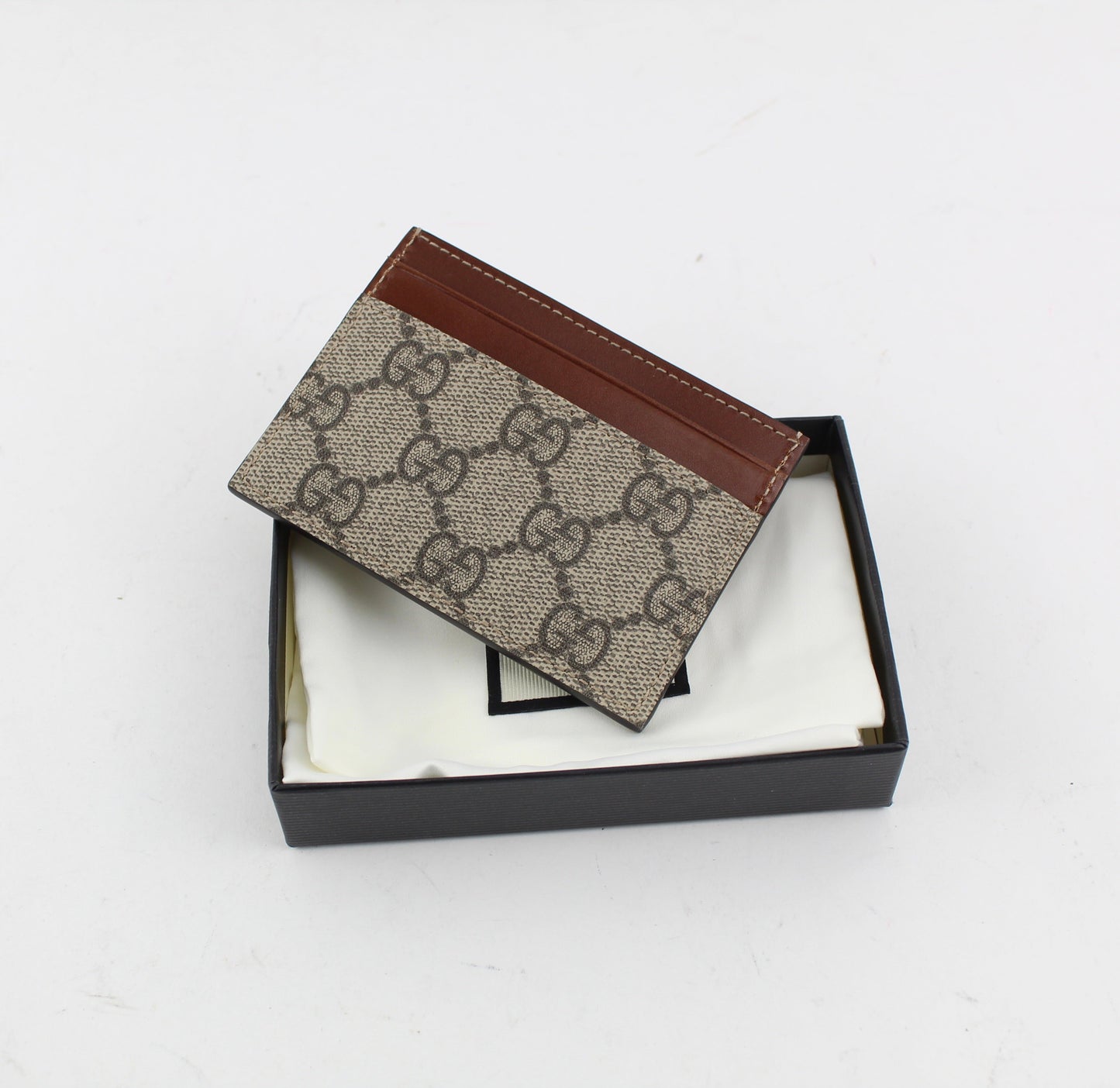 GUCCI CARD HOLDER