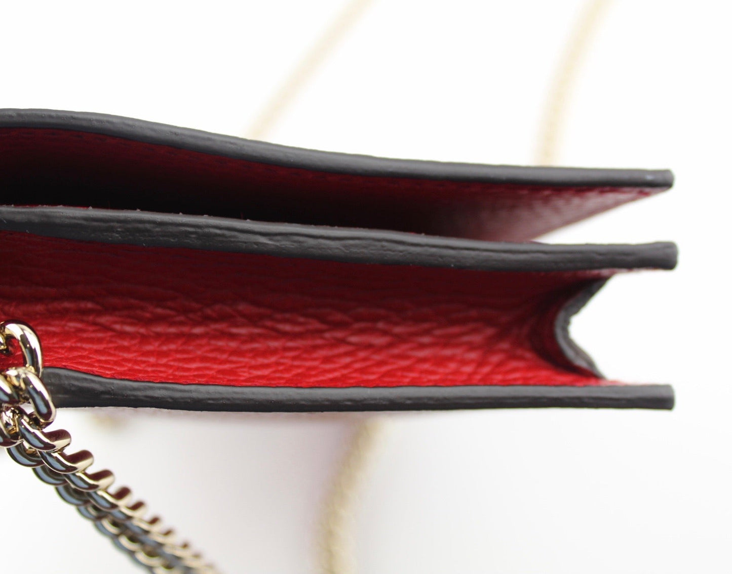 GUCCI GG MARMONT LEATHER CHAIN BAG RED