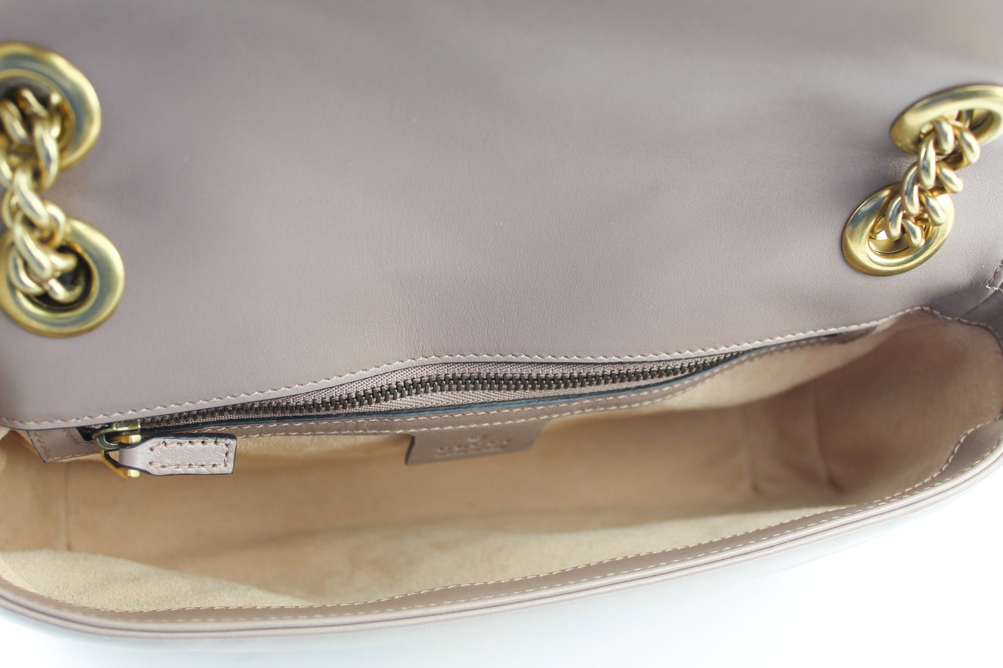 Gucci GG Marmont Small Matelasse Shoulder bag