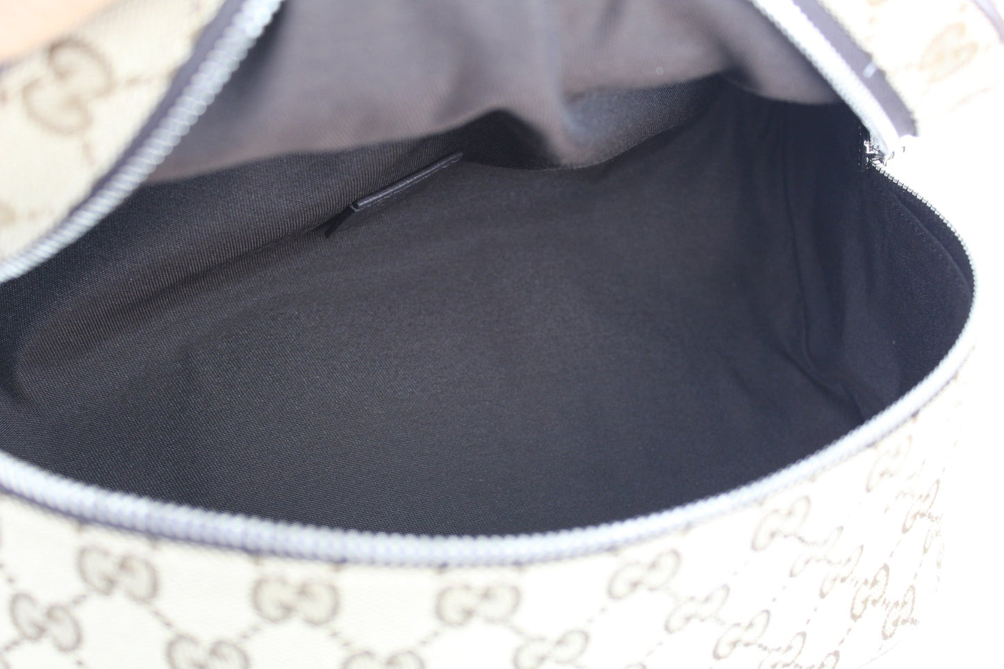 GUCCI GG PATTERN BELT BAG