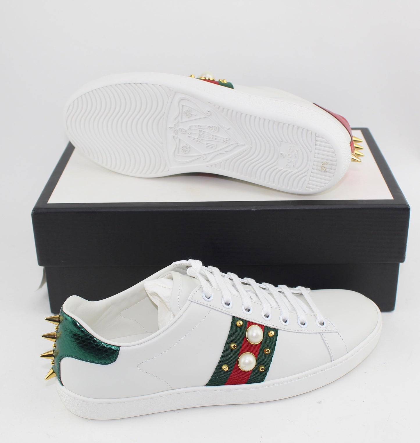 GUCCI ACE STUDDED LEATHER SNEAKERS SIZE 37.5