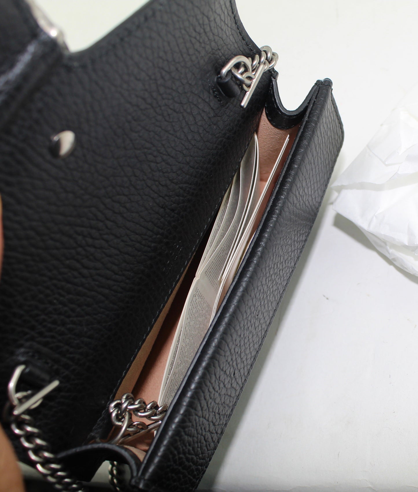 Gucci Dionysus GG Supreme Super Mini Bag in Black
