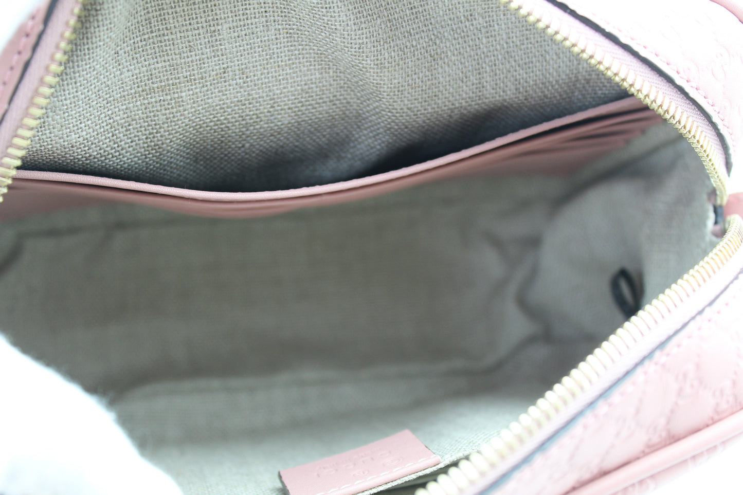 Gucci GG Guccissima Bree Crossbody bag pink