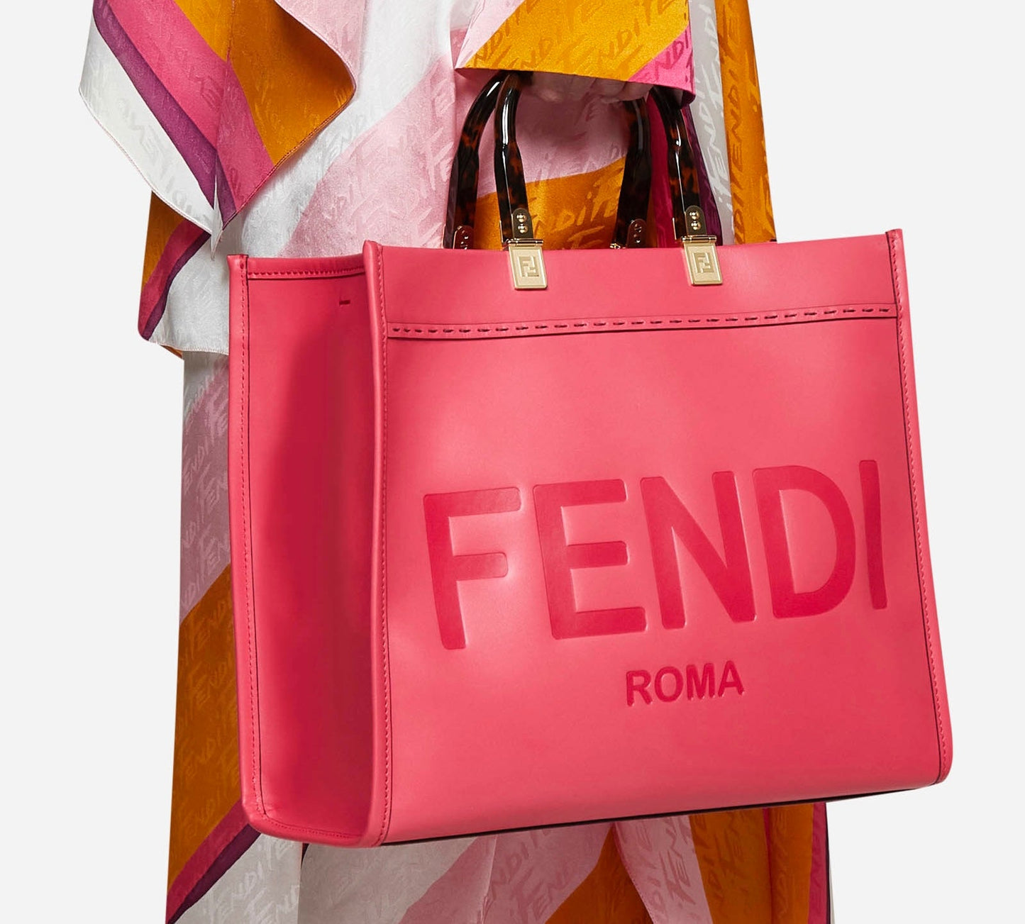 Fendi Medium Sunshine Tote in Fucshia