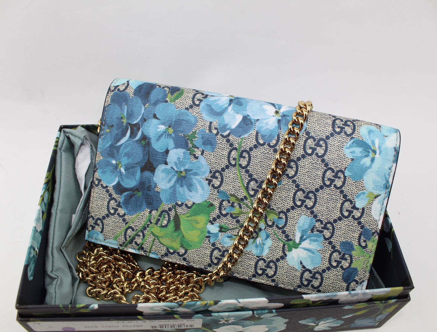 GUCCI GG BLOOMS SUPREME CHAIN WALLET