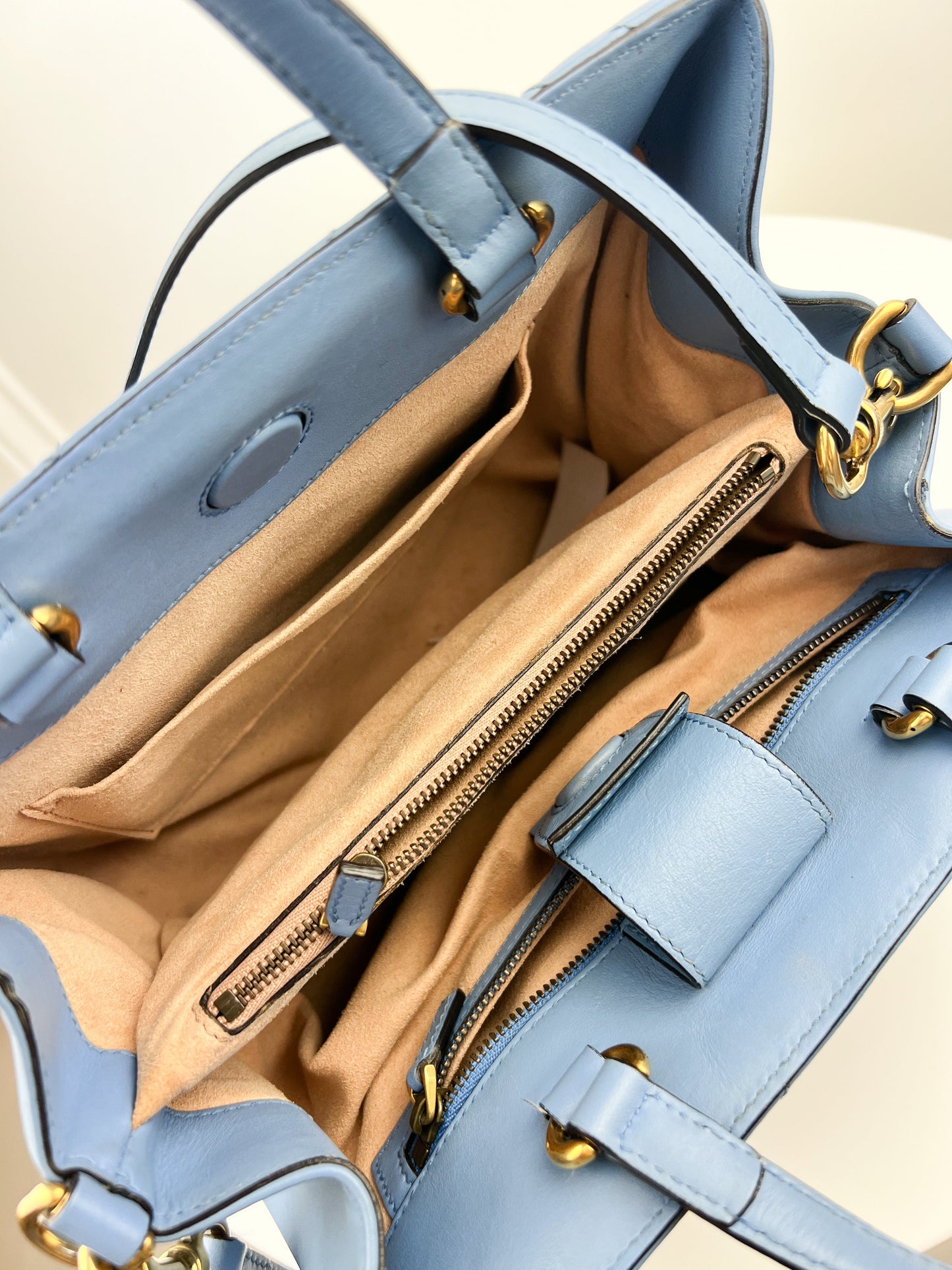GG Marmont Medium Matelasse Bag in Blue