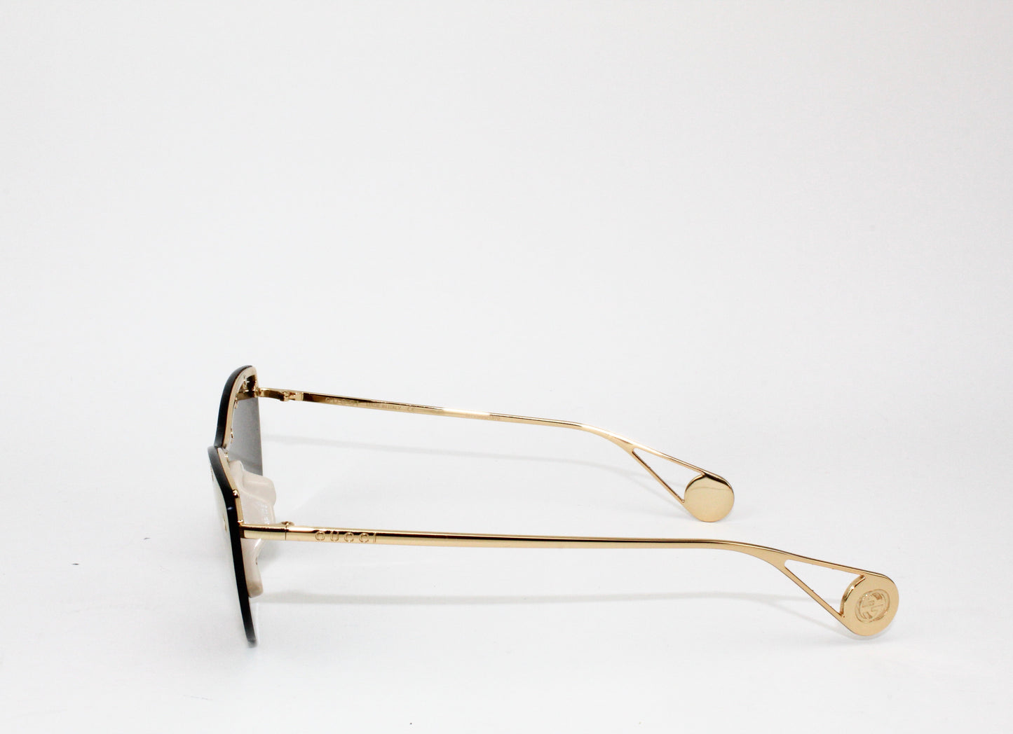 Gucci Cat-eye Mask Sunglasses