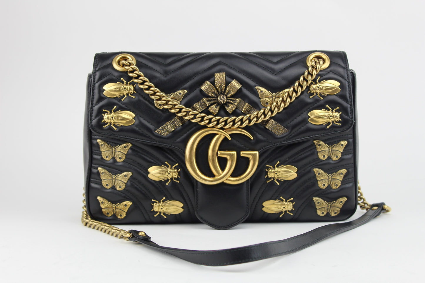 Gucci GG Marmont Medium Matelasse Shoulder Bag