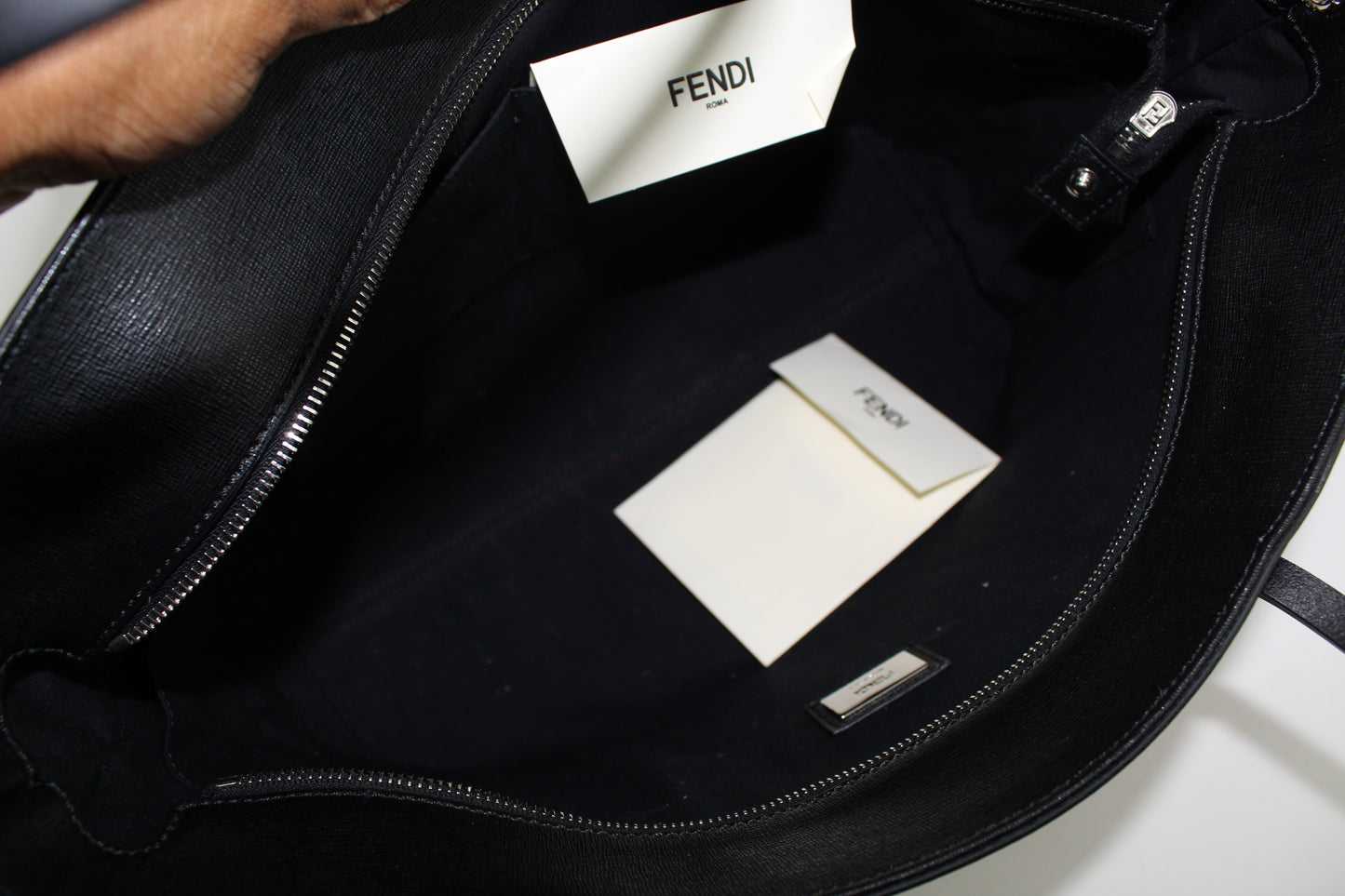 FENDI VITELLO ELITE SHEARLING SMALL LOGO TOTE