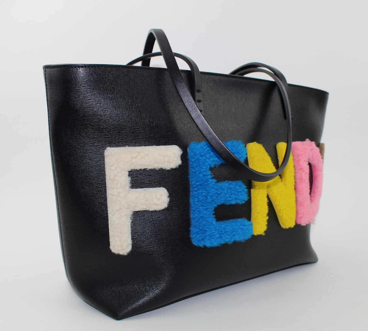 FENDI VITELLO ELITE SHEARLING SMALL LOGO TOTE