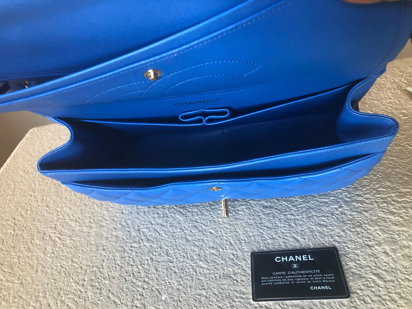 CHANEL JUMBO LAMBSKIN CLASSIC BAG