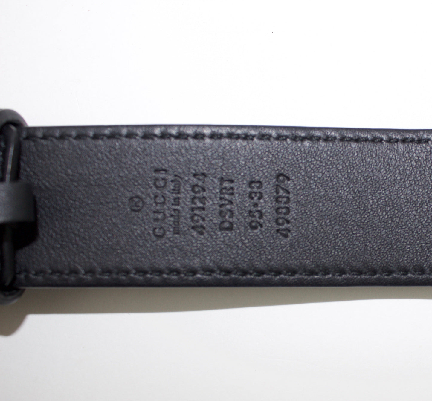 GUCCI GG MARMONT MATELASSÉ LEATHER BELT BAG