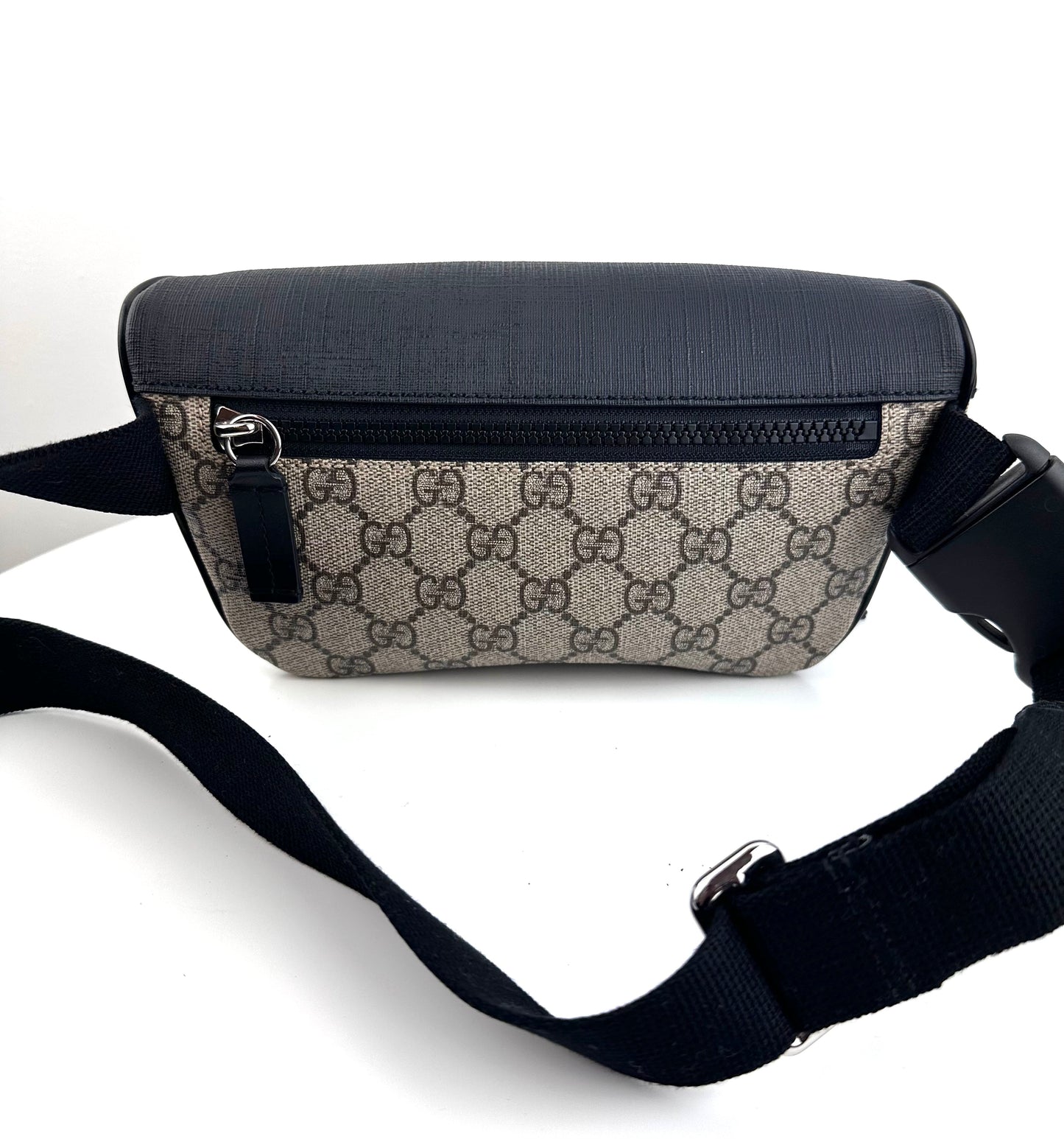 Gucci GG Supreme Belt Bag