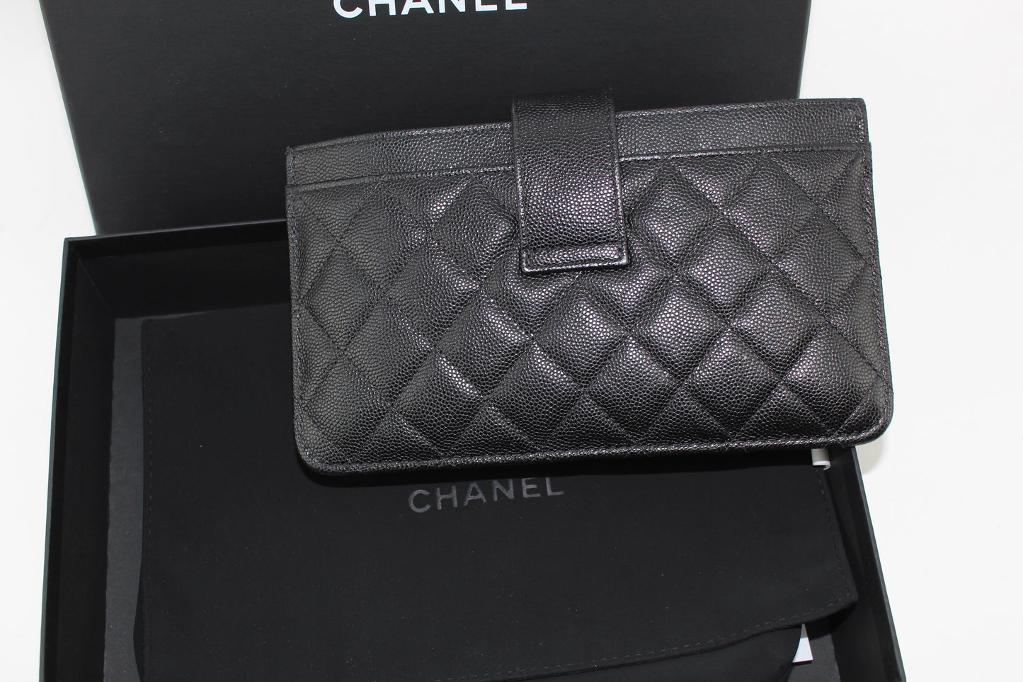 CHANEL CAVIER POUCH WITH CARD HOLDER