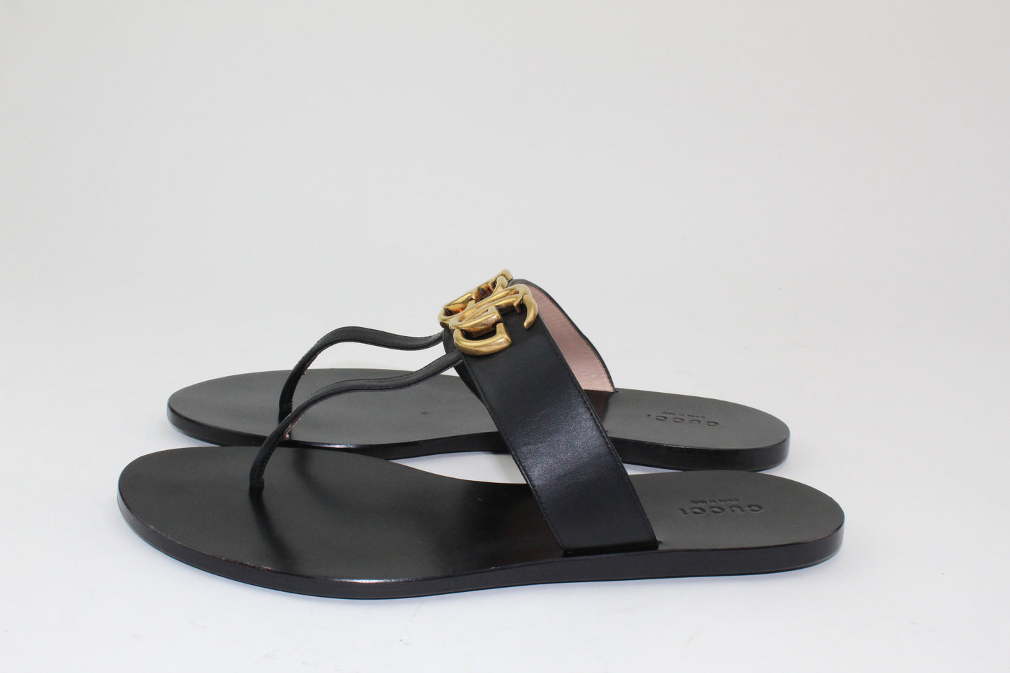 Gucci GG Leather Thong Sandals