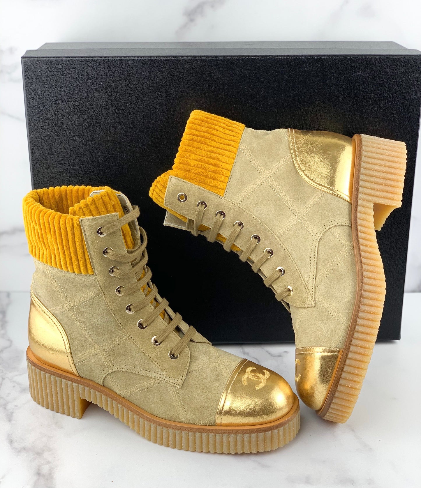 Chanel Lace up suede calfskin boots Beige/ Gold