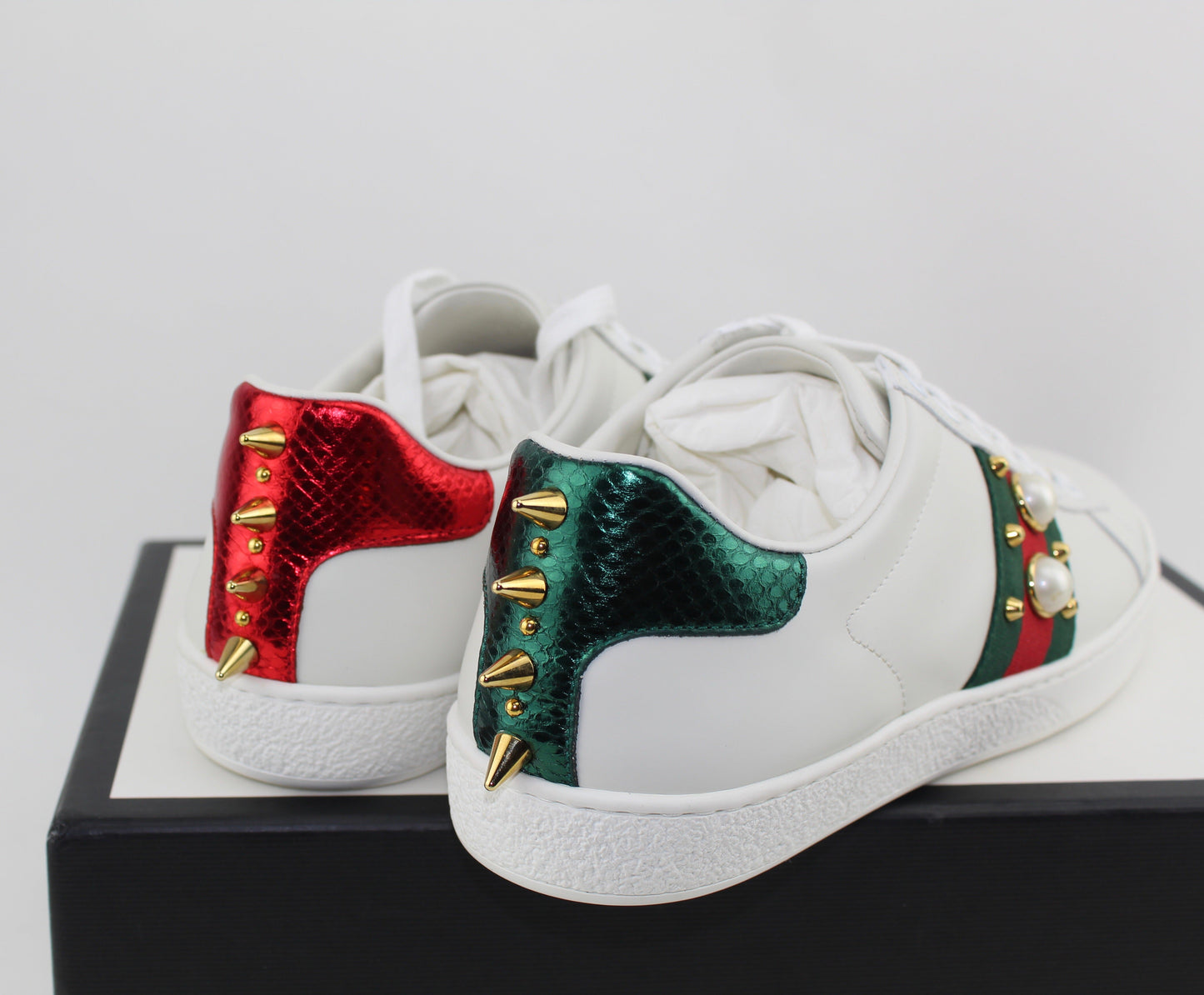 GUCCI ACE STUDDED LEATHER SNEAKERS SIZE 37.5