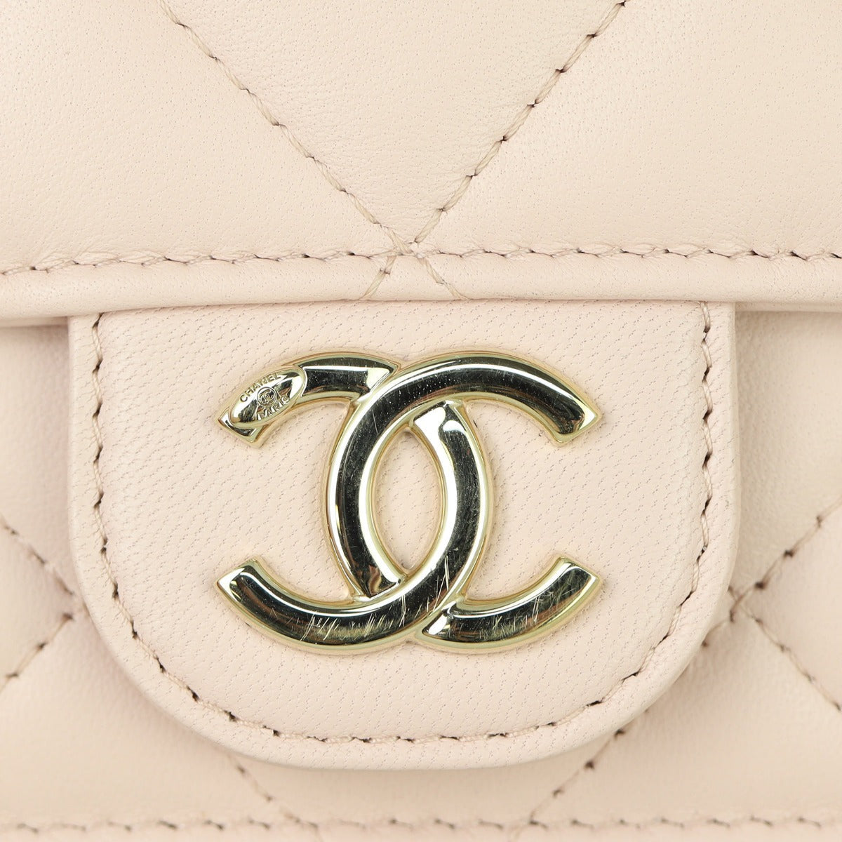 Chanel Plexi Wallet on Chain