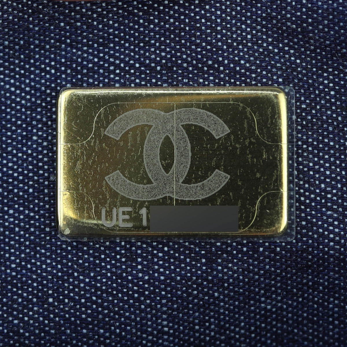 Chanel Plexi Wallet on Chain
