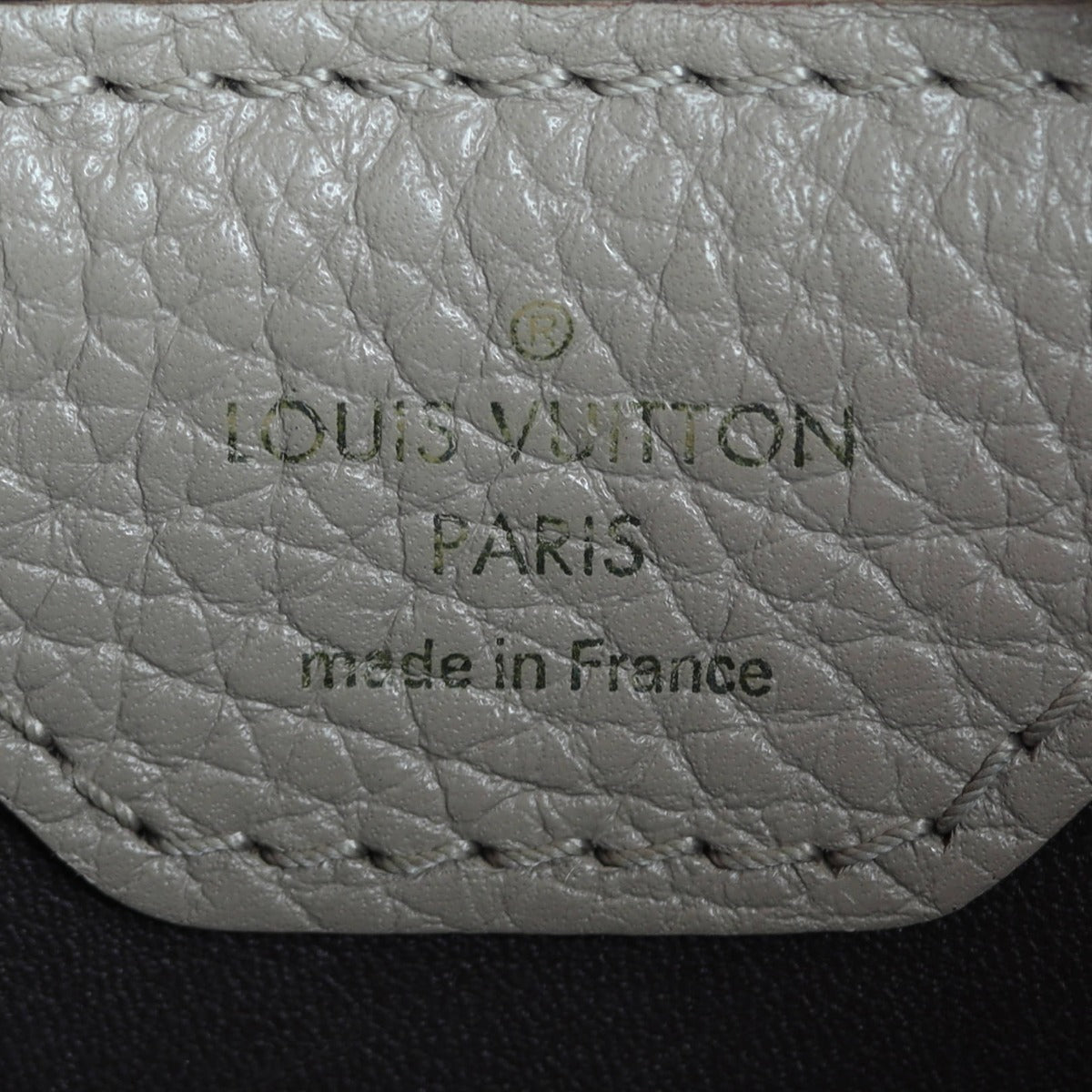Louis Vuitton Capucines BB
