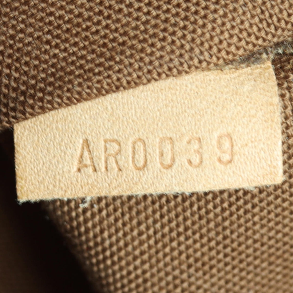 Louis Vuitton Thames GM Monogram