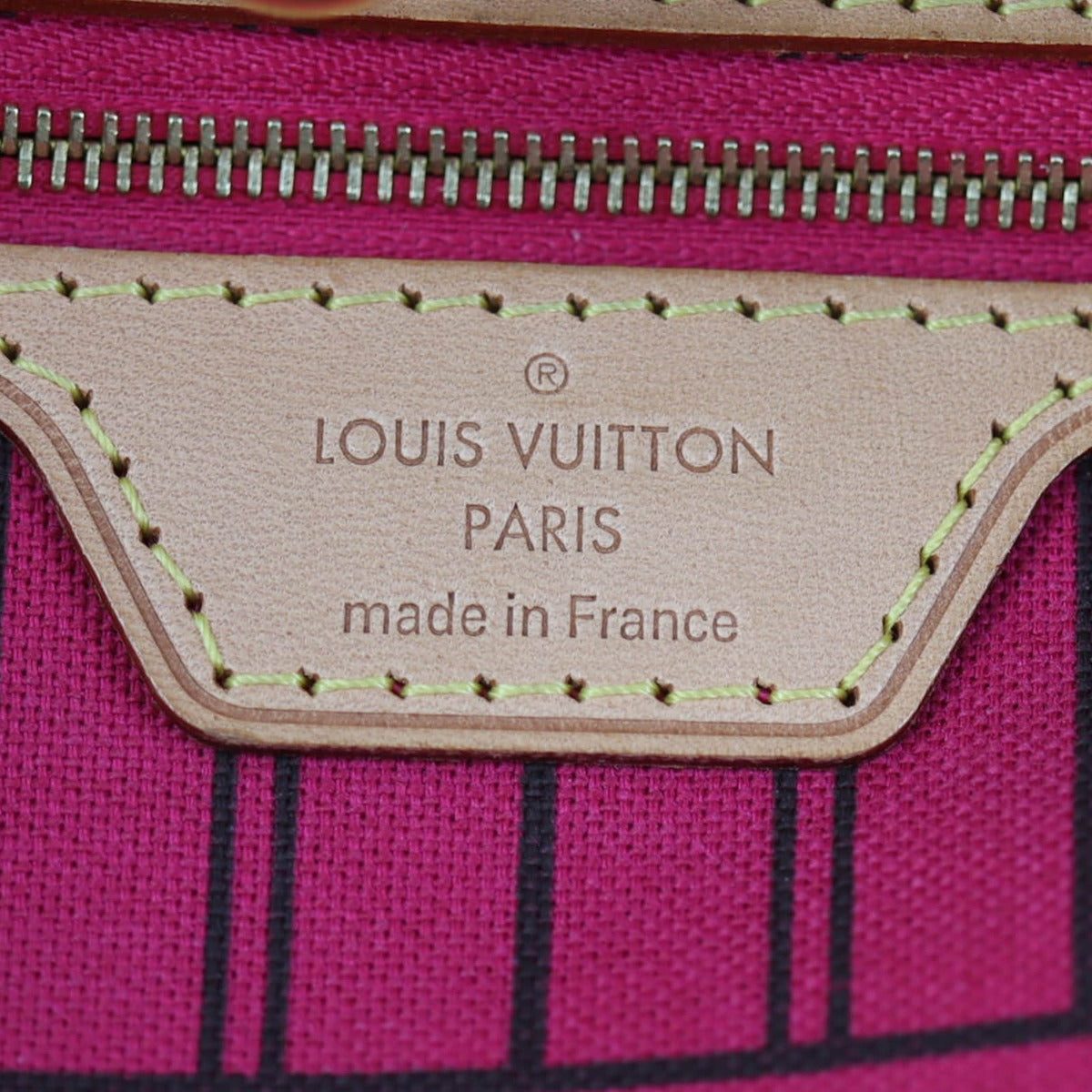 Louis Vuitton Neverfull MM Monogram with pouch