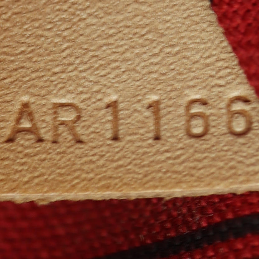 Louis Vuitton Neverfull MM Monogram