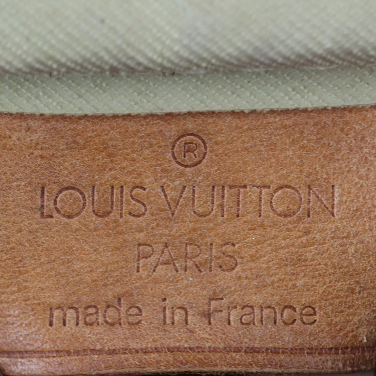 Louis Vuitton Deauville Bowling Vanity Monogram