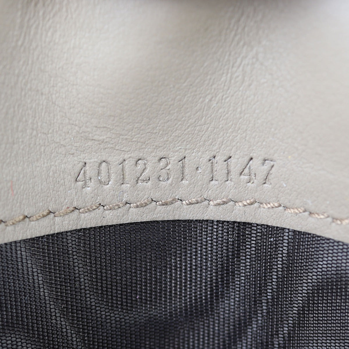 Gucci Dionysus GG Supreme Chain Wallet