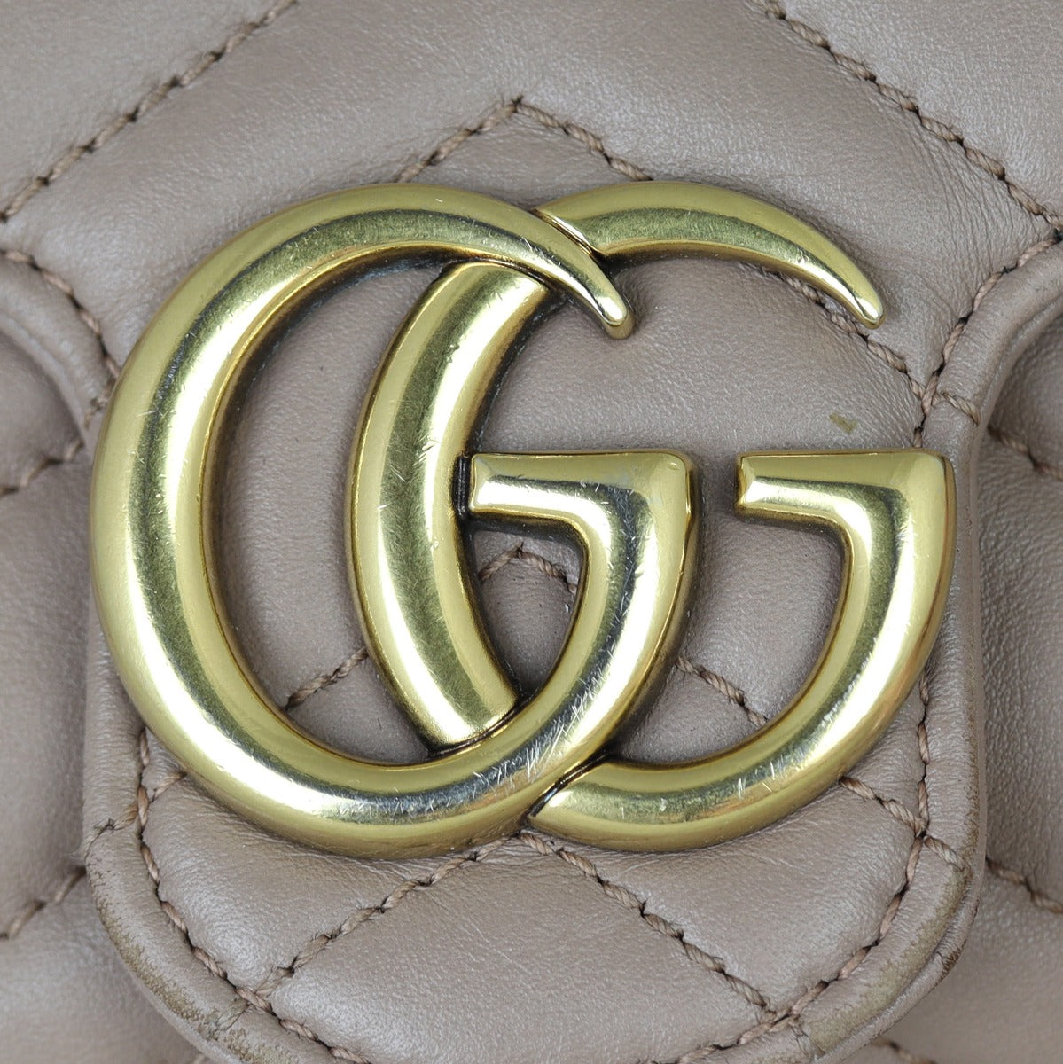 Gucci GG Marmont Super Mini Shoulder Bag