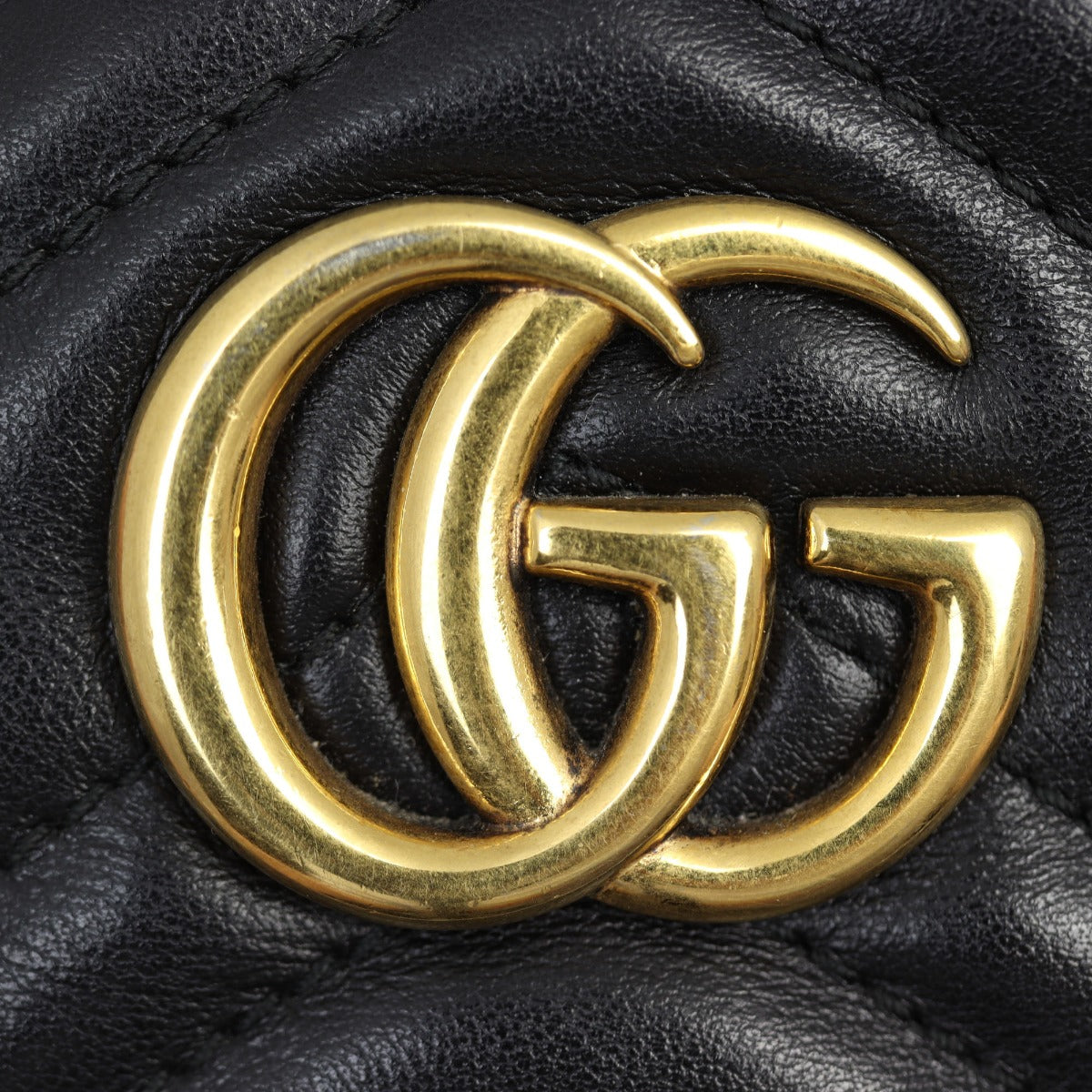 Gucci GG Marmont Mini Camera Bag