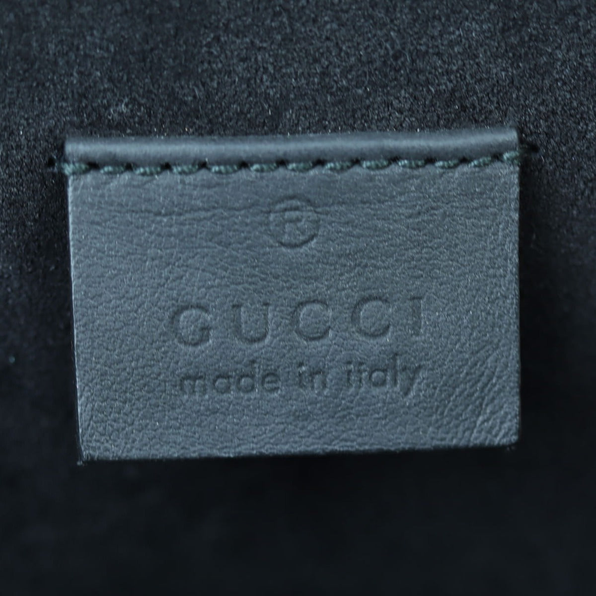 Gucci Dionysus GG Supreme Medium Shoulder Bag