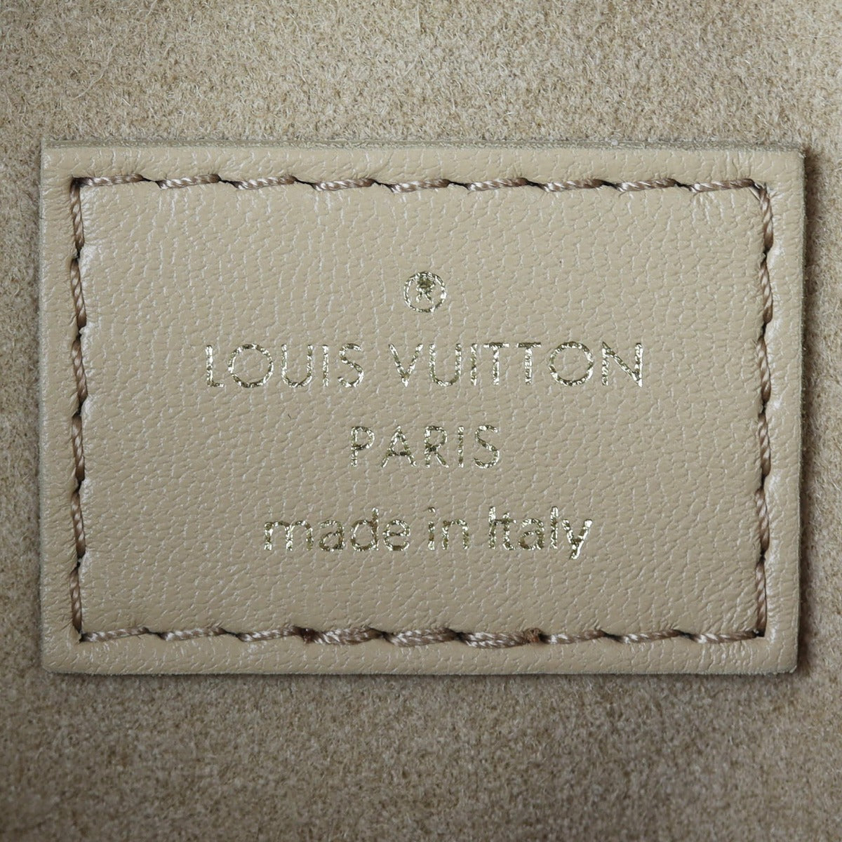 Louis Vuitton Troca Pochette Damier Quilt