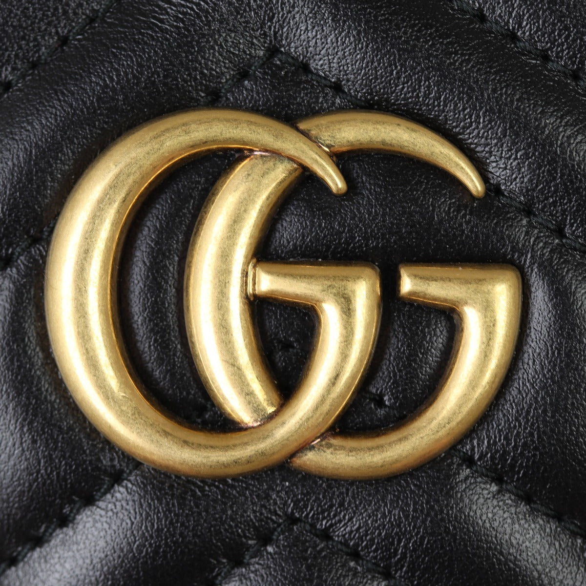 Gucci GG Marmont Mini Zip-Top Camera Bag