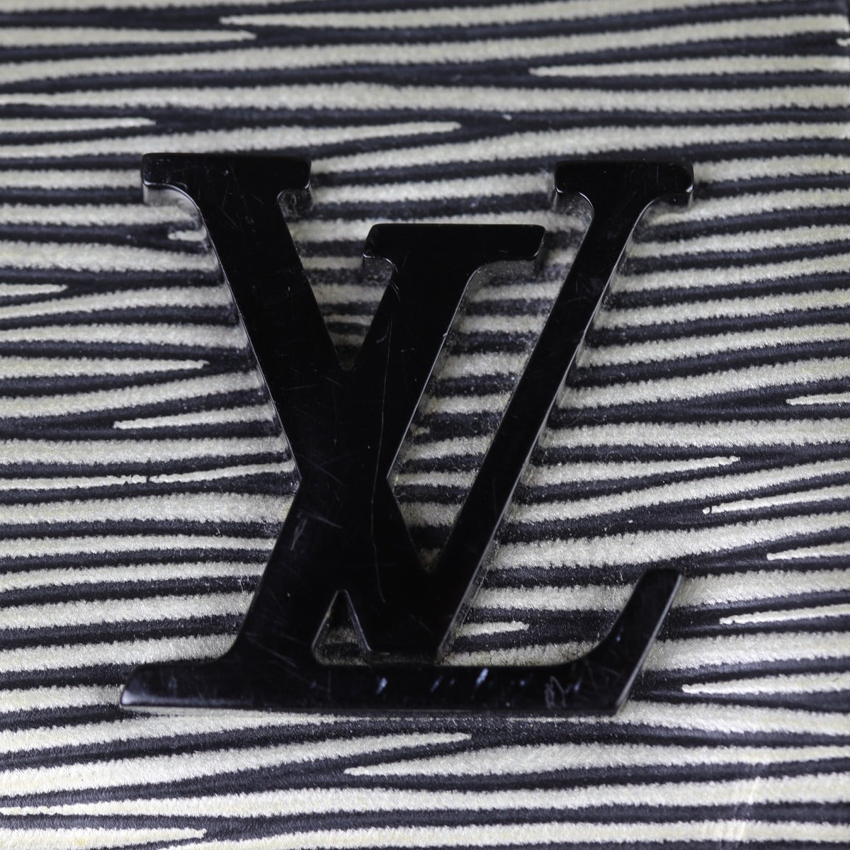 Louis Vuitton Cluny BB Epi