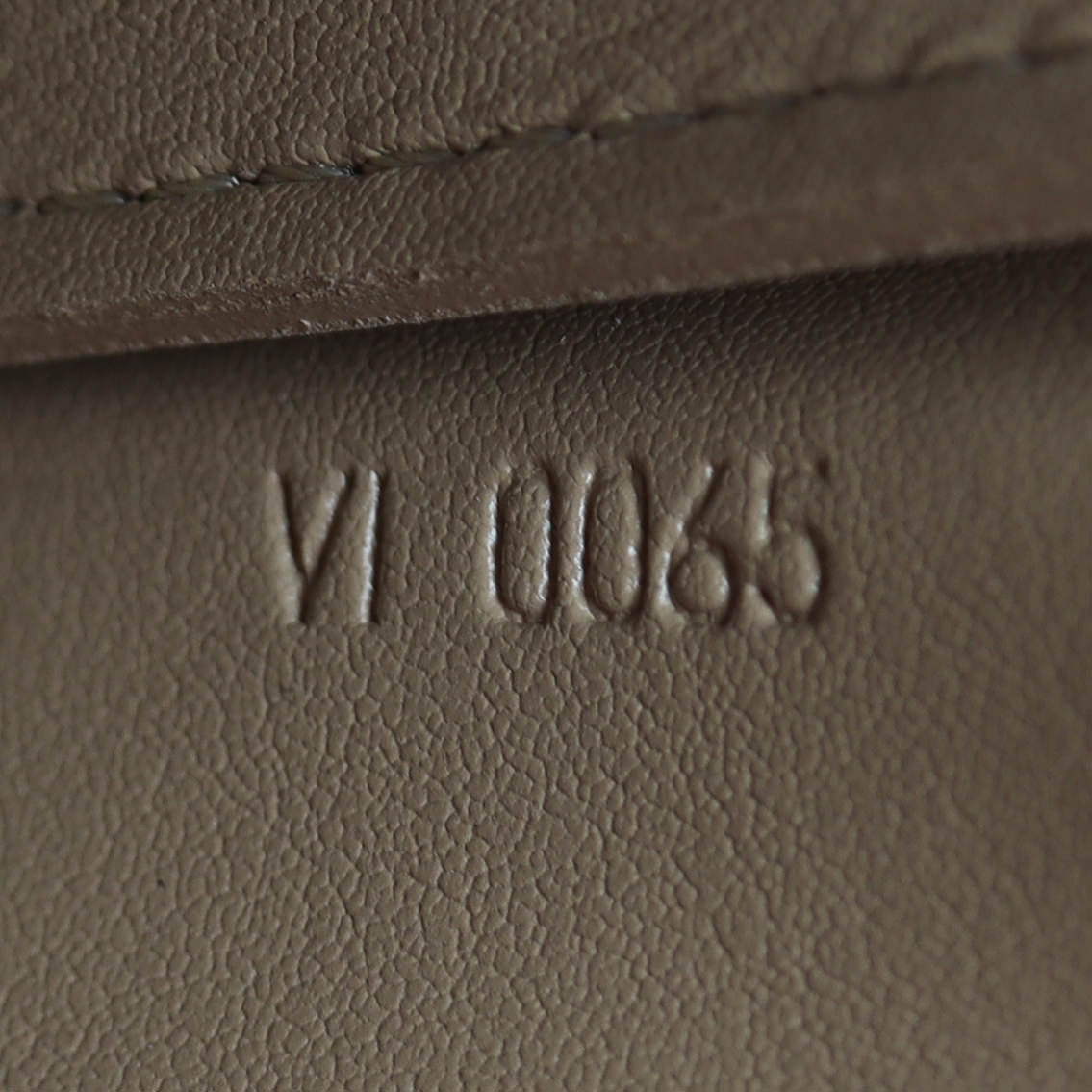 Louis Vuitton Pochette Lexington Monogram Vernis