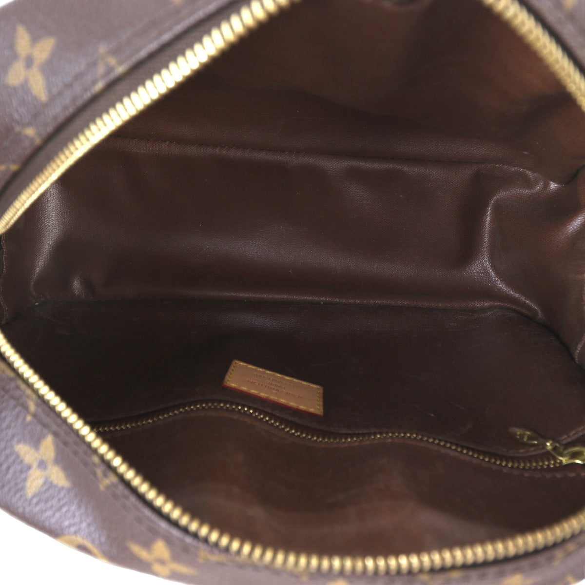 Louis Vuitton Toiletry Pouch 25 Monogram