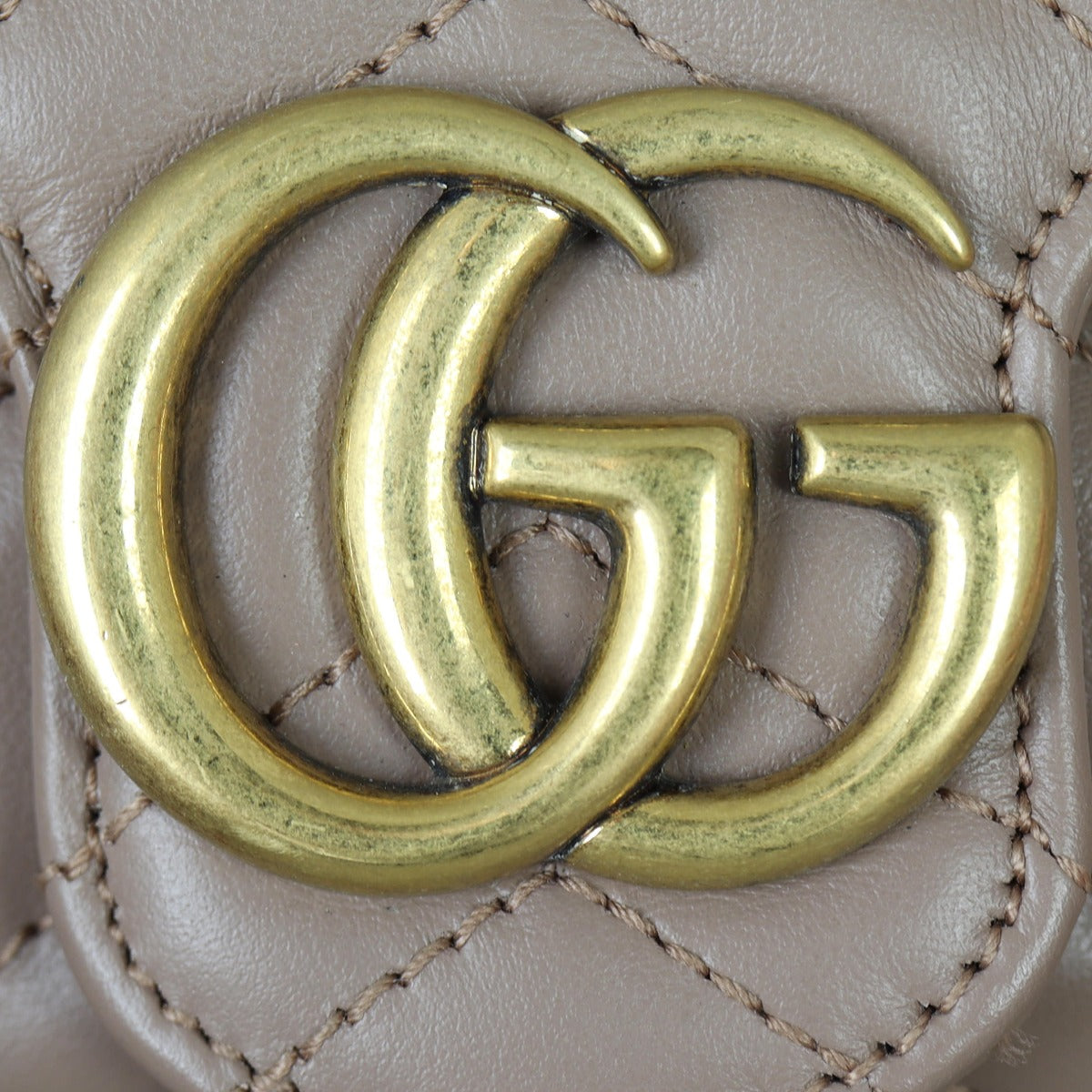 Gucci GG Marmont Super Mini Shoulder Bag