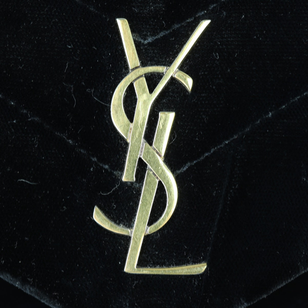 Saint Laurent Toy Loulou Velvet