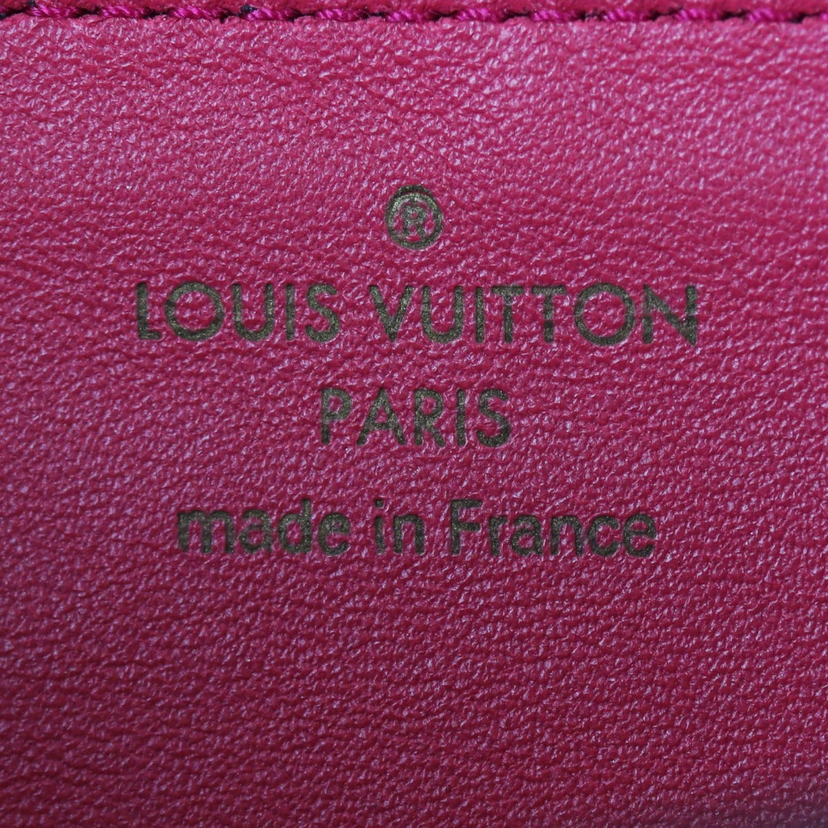 Louis Vuitton Capucines Long Wallet