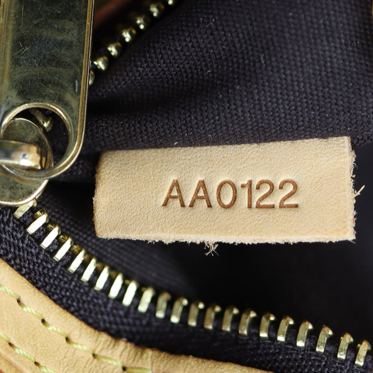 Louis Vuitton Brea MM Monogram Vernis