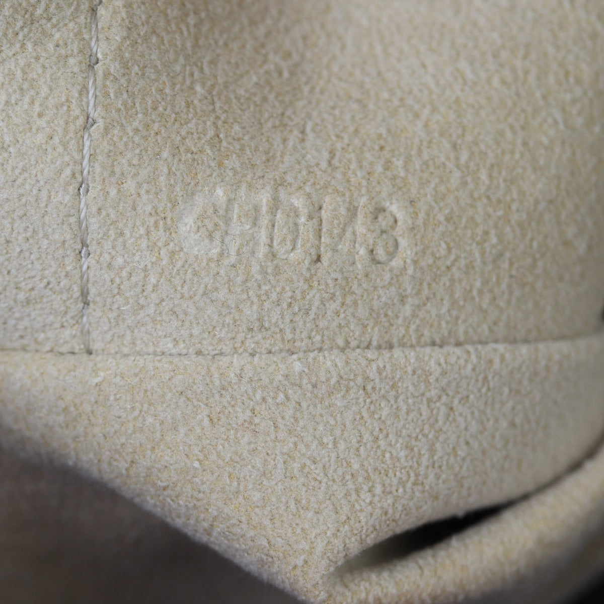 Louis Vuitton Artsy MM Monogram | GHW