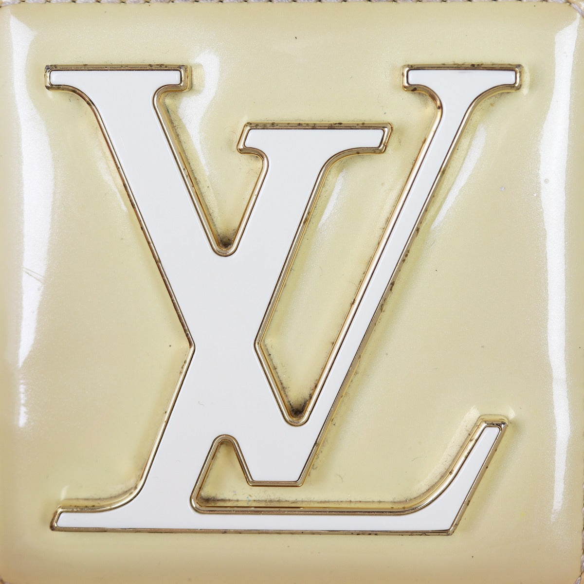 Louis Vuitton SoBe Clutch Vernis