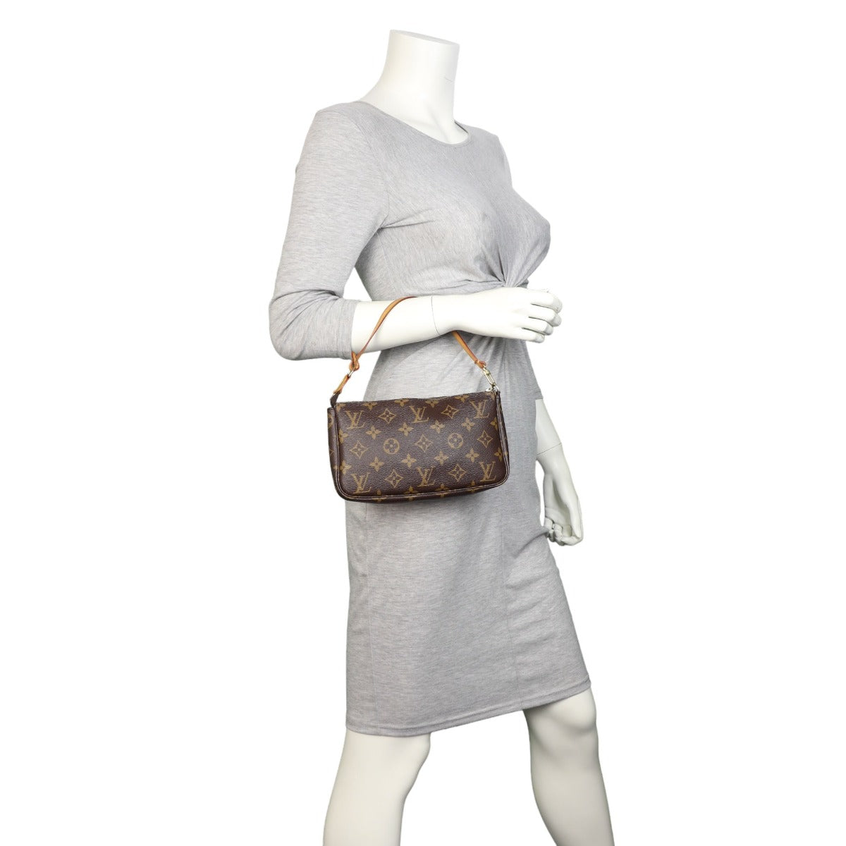 Louis Vuitton Pochette Accessories Monogram