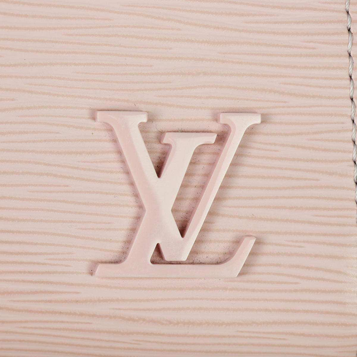 Louis Vuitton Cluny MM Epi