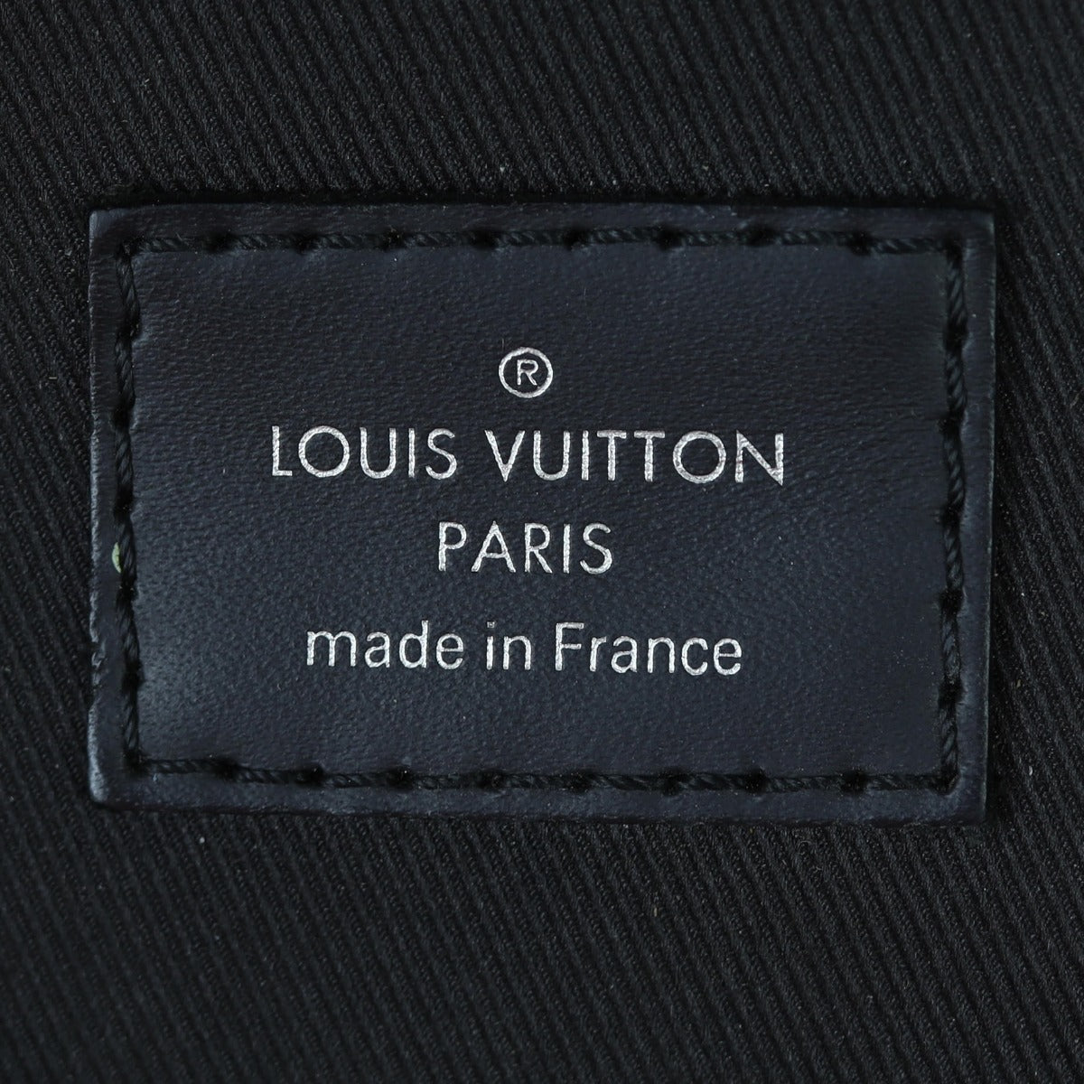Louis Vuitton Avenue Sling Bag Damier Graphite